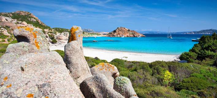 Μαθητές από την Ιταλία συγκεντρώνουν χρήματα για να αγοράσουν νησί