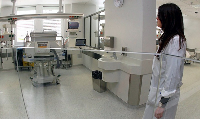 Συγκλονίζουν οι γονείς κοπέλας που νοσηλεύοταν στο Πανεπιστημιακό Νοσοκομείο Πάτρας - Δωρίζουν τα όργανά της και κάνουν μάθημα ΑΝΘΡΩΠΙΑΣ