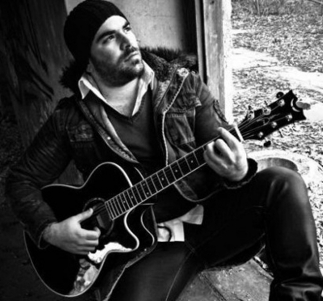 Σε λαϊκό προσκύνημα θα εκτεθεί η σορός του Παντελίδη