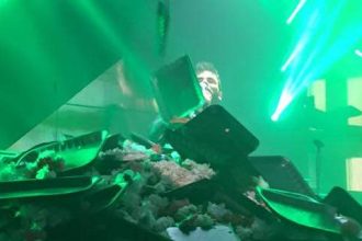 Παντελής Παντελίδης: Το τελευταίο βράδυ του – Διασκέδαζε με φίλους - ΔΕΙΤΕ ΒΙΝΤΕΟ