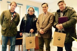 Η σχέση της Εστίασης με το λιμάνι στη συνάντηση της ΣΚΕΑΝΑ με τον Νίκο Κοντοέ