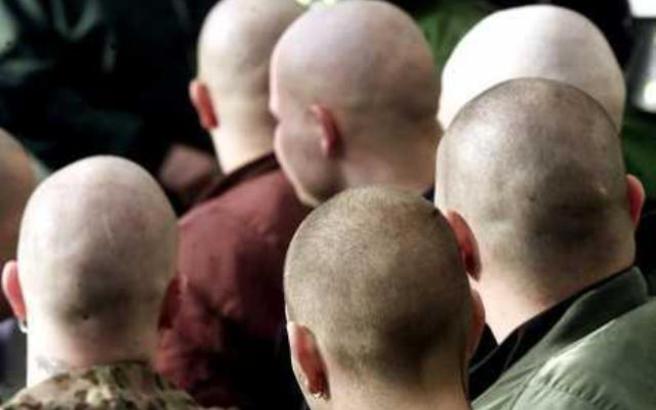 Συλλήψεις Πολωνών ακροδεξιών που σχεδίαζαν επίθεση σε ξενώνα προσφύγων