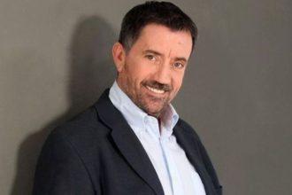 Σπύρος Παπαδόπουλος: Είναι χυδαίο να λένε ότι έχω αφορολόγητα λεφτά στο εξωτερικό - ΒΙΝΤΕΟ