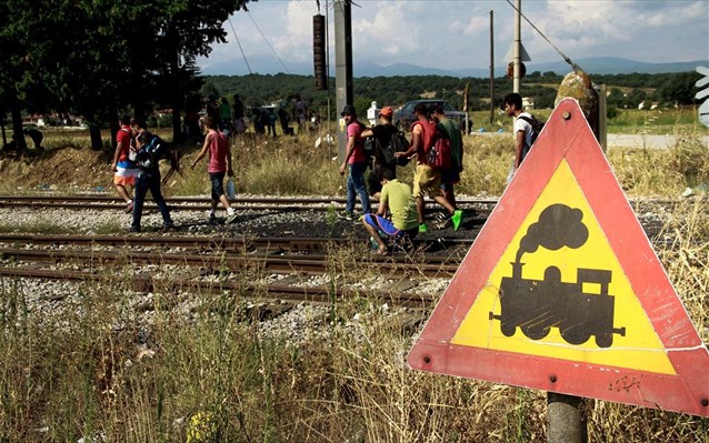 Στρατό στα σύνορα Ελλάδας - ΠΓΔΜ εξετάζει η Ε.Ε.
