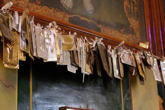 Ηλεία: Ιερόσυλοι έκλεψαν τάματα από ιερό ναό!