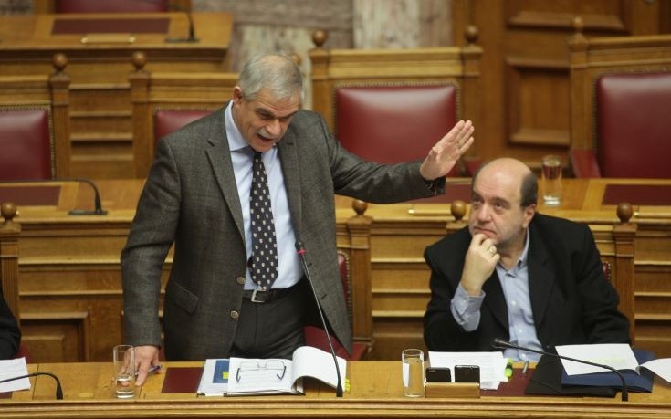 Αιχμές Τόσκα για τις αστυνομικές ικανότητες και τις δημόσιες σχέσεις Σφακιανάκη