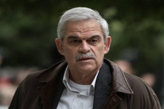 Τόσκας για Σφακιανάκη: Δεν υπάρχουν προσωποπαγείς θέσεις... Δεν χωρούν καπρίτσια