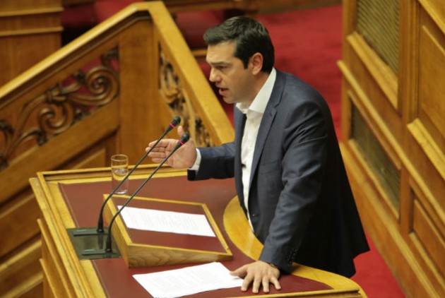 Φέρνει στη Βουλή το "παράλληλο πρόγραμμα" η κυβέρνηση