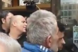 Εγκλωβισμένοι 4 βουλευτές του ΣΥΡΙΖΑ στην Κοζάνη - Νέο μπλόκο με ύβρεις και συνθήματα ΔΕΙΤΕ ΒΙΝΤΕΟ