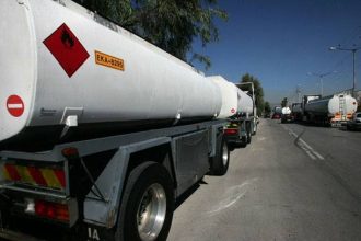 Πάτρα: "Έφυγε" ρυμουλκούμενο με υγραέριο από βυτιοφόρο! Παραλίγο σοβαρό ατύχημα στην Ευβοίας