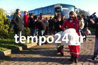 ΝΕΕΣ ΦΩΤΟΓΡΑΦΙΕΣ - Μυρσίνη Ηλείας: Βρέφη μεταξύ των πρώτων "ενοίκων" στο κέντρο φιλοξενίας προσφύγων - Μεταφέρθηκαν με καλαθούνες! ΒΙΝΤΕΟ