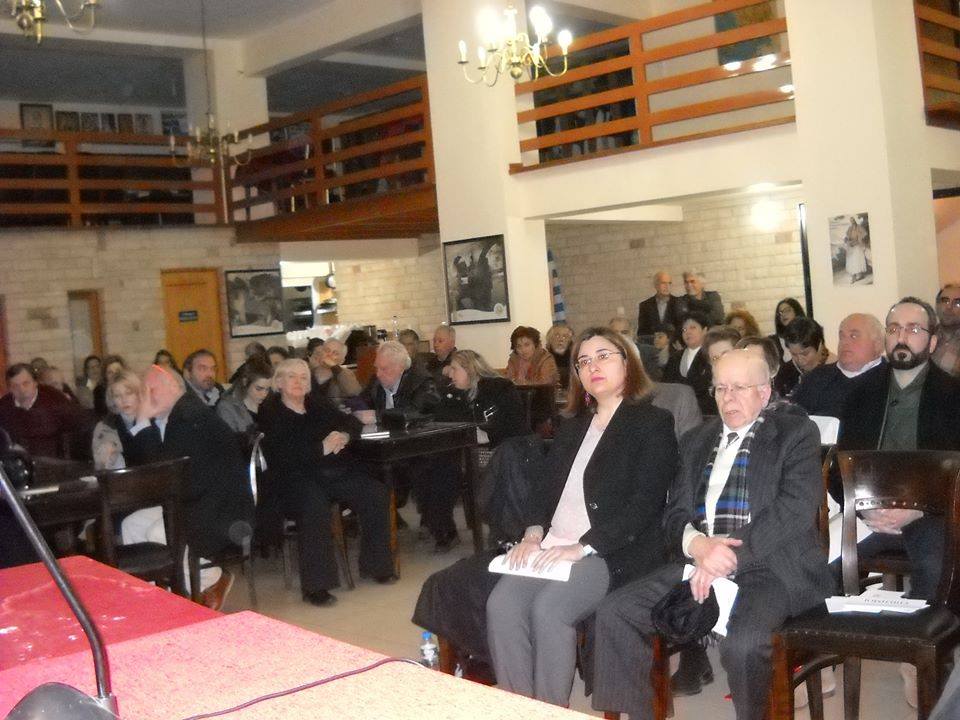 Πάτρα: Πάνω από 20 ποιήματα για τους πρόσφυγες