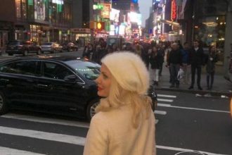 Στη Νέα Υόρκη η Ελένη