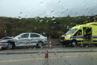 Πατρών - Κορίνθου: Σφοδρή σύγκρουση δυο οχημάτων - ΦΩΤΟΓΡΑΦΙΕΣ