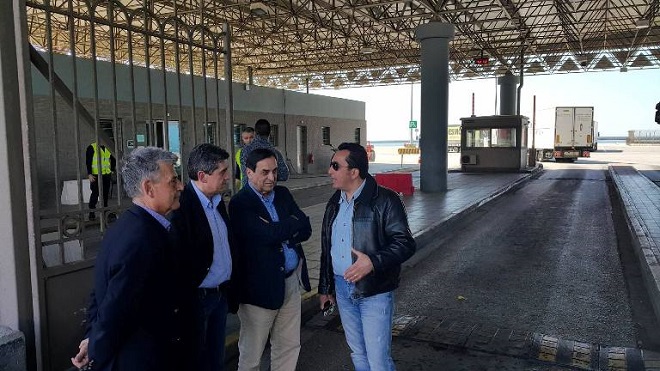 Πάτρα: Συνεργασία Περιφέρειας Δυτικής Ελλάδας, ΟΛΠΑ και Λιμενικού για την "οχύρωση" του λιμανιού - ΔΕΙΤΕ ΦΩΤΟΓΡΑΦΙΕΣ