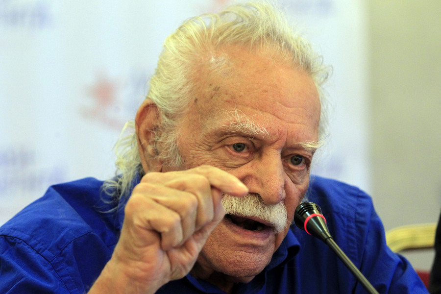 Στο νοσοκομείο διεκομίσθη ο Μανώλης Γλέζος