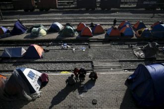 Η ΕΛ.ΑΣ σχεδιάζει εκκένωση της Ειδομένης