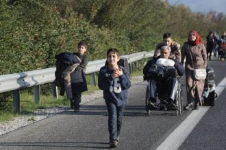 Δυτική Ελλάδα: Προτάθηκε χώρος για να φιλοξενηθούν Πρόσφυγες με Αναπηρία - Τι αποφασίστηκε στη σύσκεψη Περιφέρειας και Δημάρχων ΔΕΙΤΕ ΦΩΤΟΓΡΑΦΙΕΣ