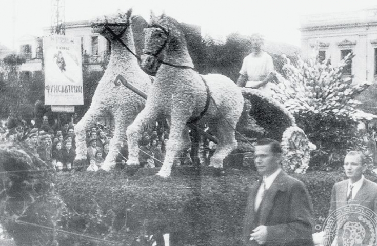 Οταν η Αθήνα υποκλίθηκε στη νέα βασίλισσα του Καρναβαλιού