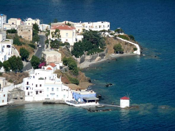 Καταγγελία σοκ: Σε ψυγεία παγωτών βάζουν τα πτώματα των προσφύγων