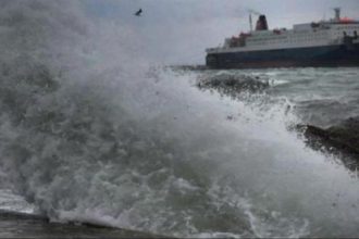 Κυλλήνη: Δεμένα τα πλοία για Ζάκυνθο λόγω κακοκαιρίας