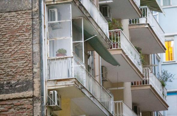 Το μήνυμα της 15χρονης λίγο πριν πέσει στο κενό στο Παλαιό Φάληρο