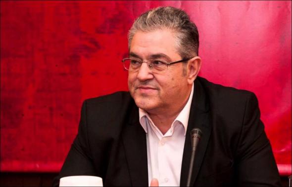 Πρόσφυγες στον Πειραιά και το Σχιστό θα επισκεφθεί ο Κουτσούμπας