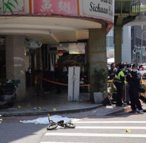 Σοκ – Άνδρας αποκεφάλισε 3χρονο κοριτσάκι έξω από το μετρό