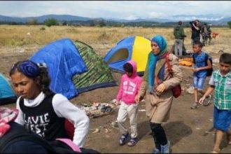 Ειδομένη: Γέννησε μέσα σε σκηνή 24χρονη πρόσφυγας