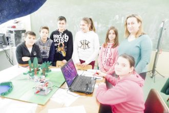 Πρωτοπορεί στην Τεχνολογία το 17ο Δημοτικό Σχολείο Αγρινίου - Κέρδισε υποτροφία αξίας 2.700 ευρώ από το Ίδρυμα Λάτση!