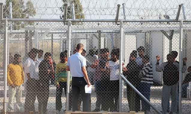 Σχέδιο για να δημιουργηθούν τέσσερις «Αμυγδαλέζες» για 150 χιλ. πρόσφυγες