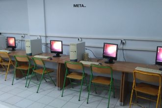 Πάτρα: Δέκα νέες οθόνες δωρίστηκαν στο 6ο Λύκειο