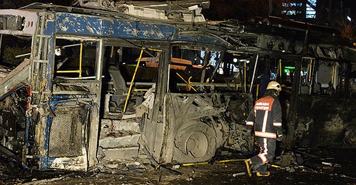 Έκρηξη με 27 νεκρούς στην Άγκυρα - ΒΙΝΤΕΟ από την στιγμή της έκρηξης- ΝΕΟΤΕΡΑ - ΦΩΤΟΓΡΑΦΙΕΣ