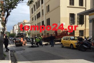 Πάτρα: "Μπαλώνουν" τις λακκούβες στο κέντρο της πόλης - "Χάος" από το κυκλοφοριακό! ΔΕΙΤΕ ΦΩΤΟΓΡΑΦΙΕΣ