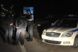 Πάτρα: Επεισοδιακή καταδίωξη τα ξημερώματα για τους διαρρήκτες των πρακτορείων ΟΠΑΠ