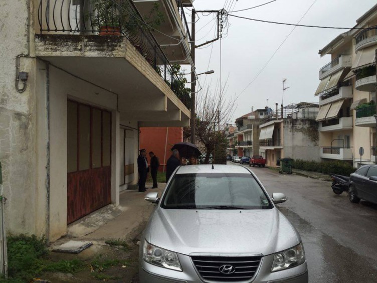 Νέα τραγωδία! 71χρονος έπεσε στο κενό - "Πάγωσαν" οι περαστικοί που βρήκαν το πτώμα του ηλικιωμένου
