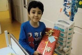 Με την οικογένειά του θα επανενωθεί ο 7χρονος Ραμί με λευχαιμία