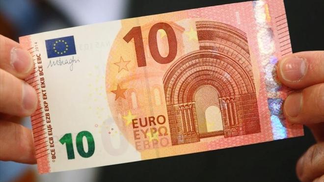 Πάτρα: Γέμισε η αγορά και πάλι με πλαστά χαρτονομίσματα - Συναγερμός στην ΕΛ.ΑΣ. για την επανεμφάνιση επιτηδείων