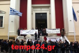 Πάτρα: Ανθρωπινη αλυσίδα γύρω από τα Δικαστήρια σχηματίζουν σήμερα οι δικηγόροι