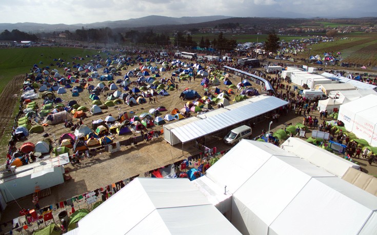 Περισσότεροι από 42.000 οι πρόσφυγες στην Ελλάδα