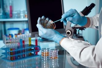 Δυτική Ελλάδα: Μέχρι 8 Μαρτίου η επίσχεση εργασίας των εργαστηριακών γιατρών