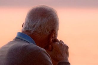 Πάτρα: Ανήλικοι χτύπησαν με κλωτσιές ηλικιωμένο για να ξεφύγουν - Νωρίτερα του άρπαξαν χρήματα από το μπουφάν