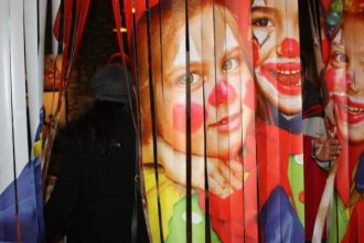 Απάντηση Χρυσοβιτσάνου για τους χορηγούς του Πατρινού Καρναβαλιού