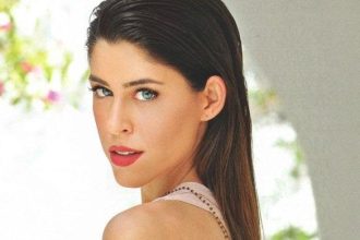 Η προσγειωμένη Ντέμυ