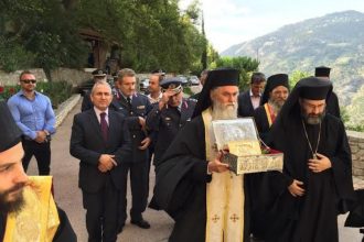 Πάτρα: Σήμερα η δίκη των Ρουμάνων για την πολύκροτη υπόθεση κλοπής του Ιερού Λειψάνου από το Μέγα Σπήλαιο