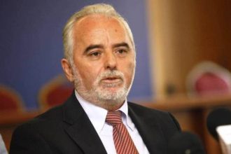 Πάτρα: Εκδήλωση για το ασφαλιστικό από το ΠΑΣΟΚ - Παρουσία του πρώην Υπουργού Γ. Κουτρουμάνη