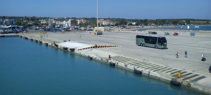 Κυλλήνη: Άγιο είχαν έξι αλλοδαποί είδαν το πλοίο να "σκάει" στο ιστιοφόρο τους!