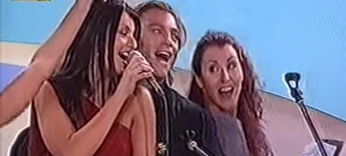 Είναι η Νίνα Λοτσάρη; ΔΕΙΤΕ ΒΙΝΤΕΟ