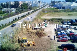 Πάτρα: Συνεργεία καθαρίζουν το πάρκινγκ της Αστυνομίας στην είσοδο της πόλης - ΔΕΙΤΕ ΦΩΤΟΓΡΑΦΙΕΣ