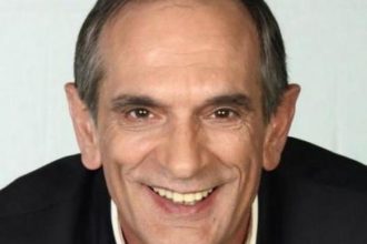 "Έφυγε" από τη ζωή ο δημοσιογράφος Χάρης Μπότσαρης